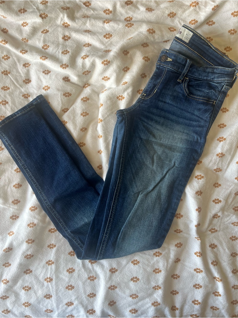 Hollister Women's Medium Wash Blue Skinny Jeans